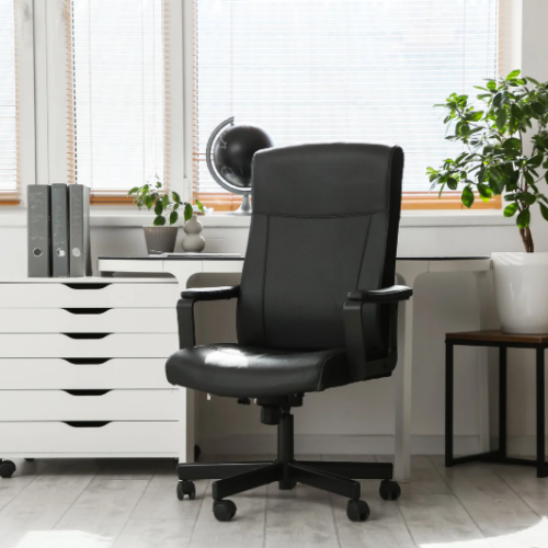 Comment une chaise de bureau ergonomique peut décorer votre espace ?