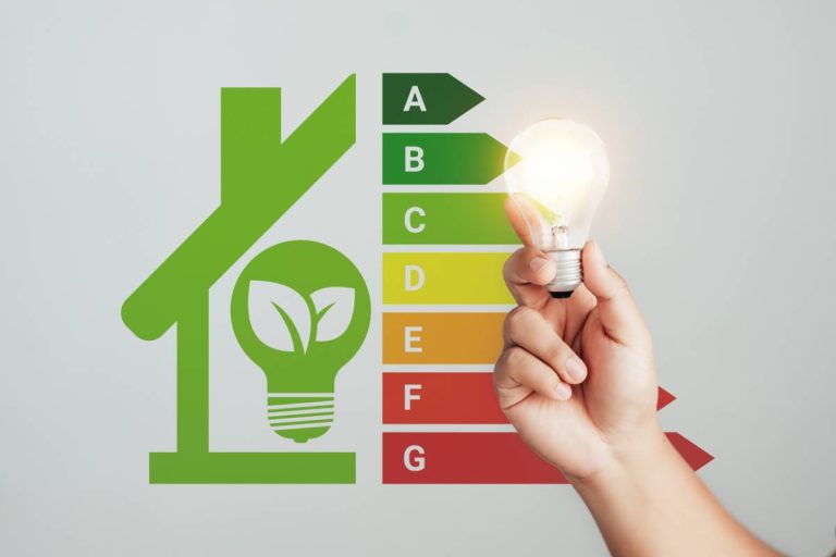 Quels sont les bénéfices d'un nettoyage régulier pour la performance énergétique d'un bâtiment