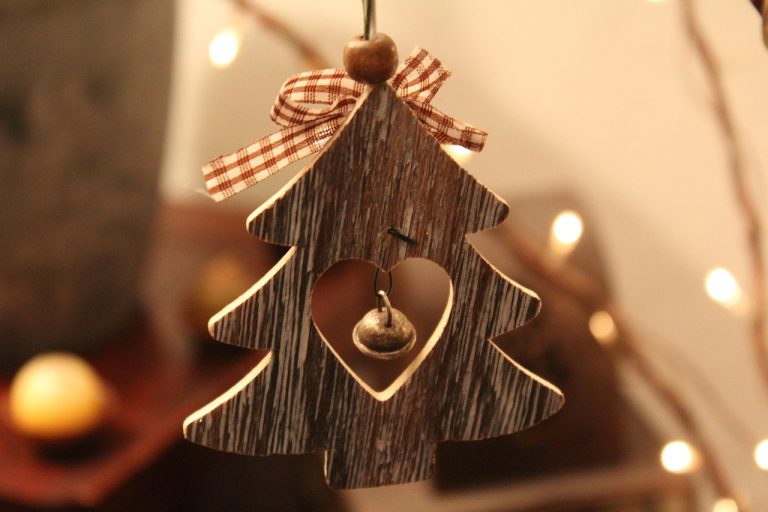 Comment bien choisir son sapin en bois ?